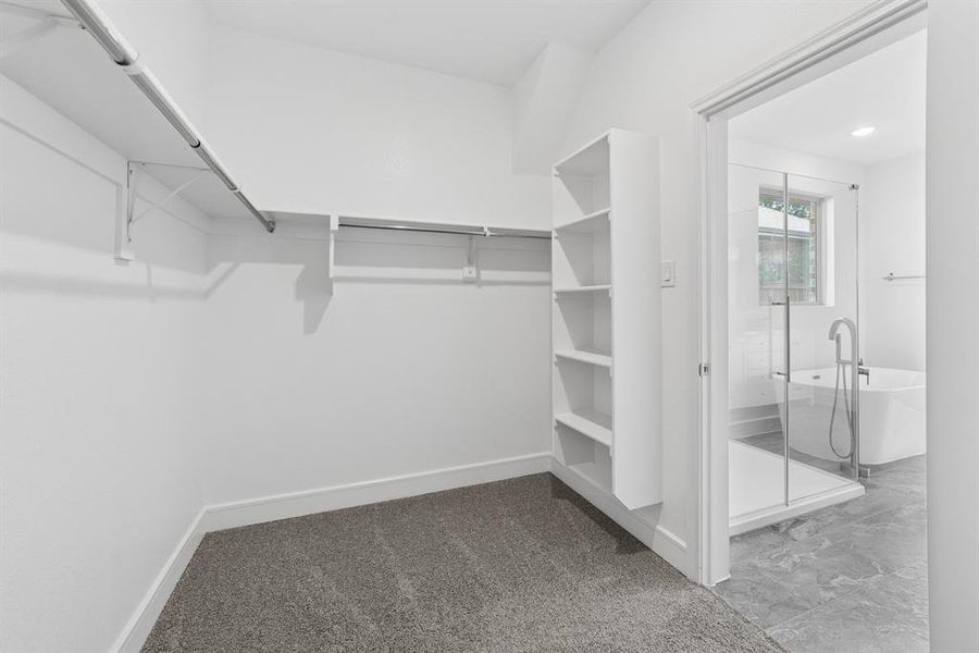 Spacious, unfurnished interior of a new home in Heritage Ranch, Sherman (Image 22).