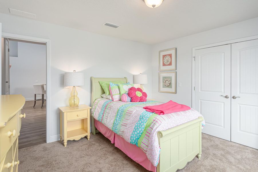 Furnished interior view inside a new home in Cedar Creek at Deerpoint Lake, Panama City (Image 16).