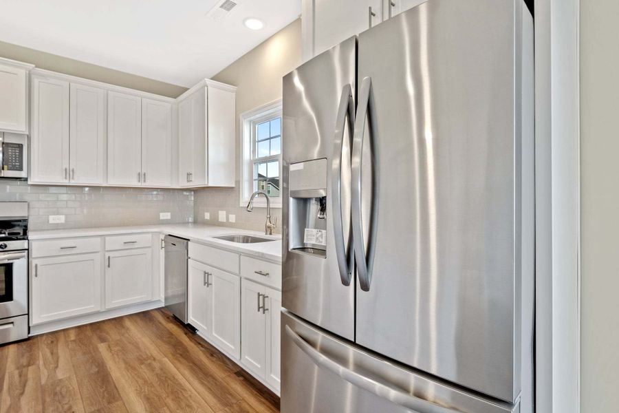 Representative furnished interior of a home built from the Drayton by Caviness & Cates Communities in Bartlett Manor, Youngsville (Image 164).