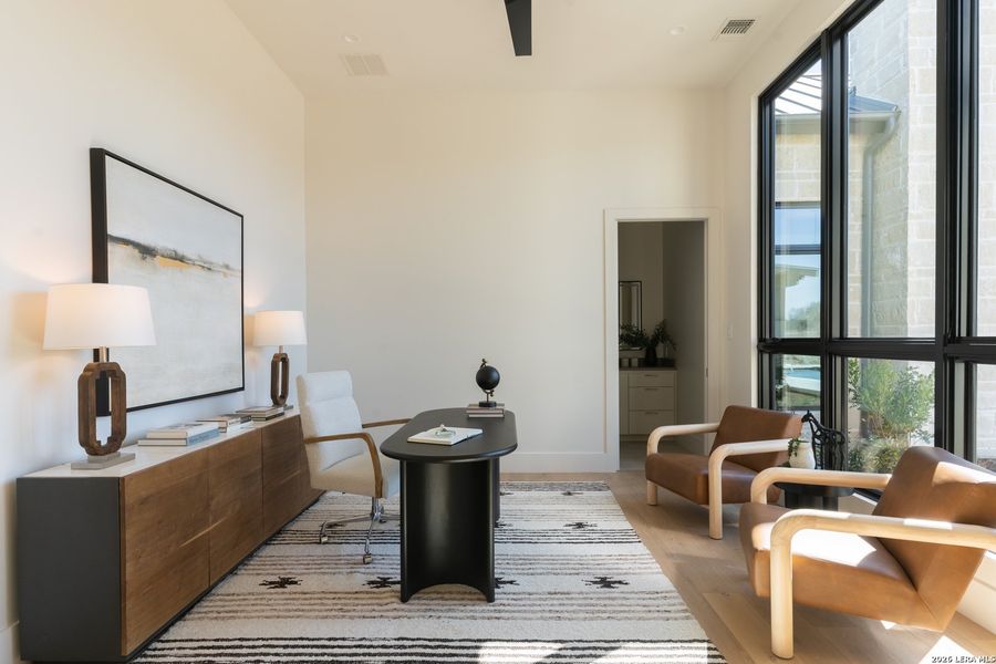 Furnished interior view inside a new home in , Fredericksburg (Image 40). Furnished interior view inside a new home in , Fredericksburg (Image 40).