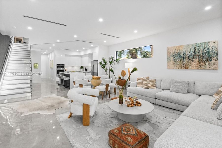 Furnished interior view inside a new home in , Fort Lauderdale (Image 49).