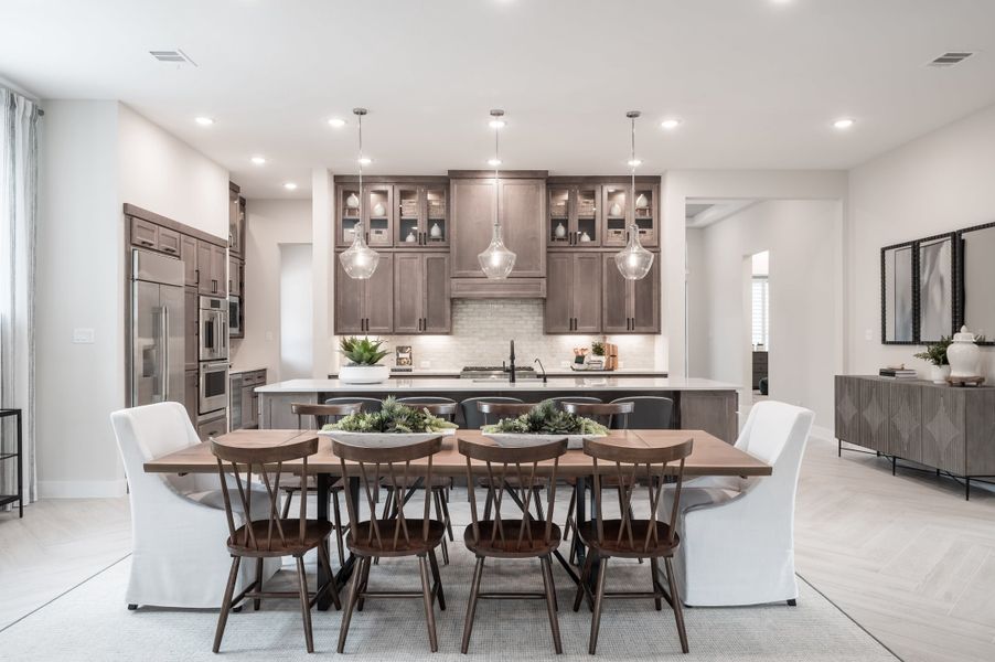 Representative furnished interior of a home built from the Carignan by Tri Pointe Homes in Sienna 80′, Missouri City (Image 17).