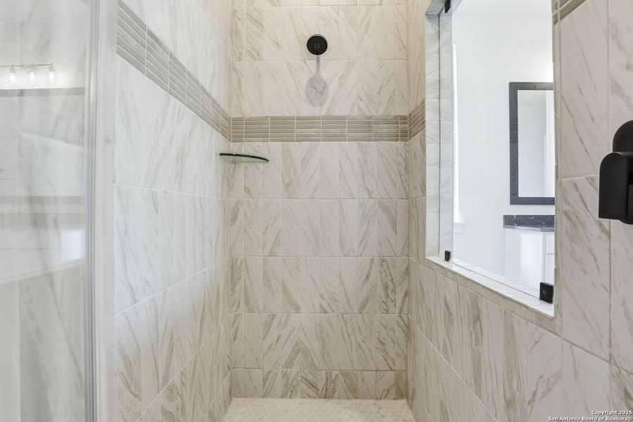 Close-up of interior finishes inside a home in Haby Hill 50s, San Antonio (Image 17). Close-up of interior finishes inside a home in Haby Hill 50s, San Antonio (Image 17).