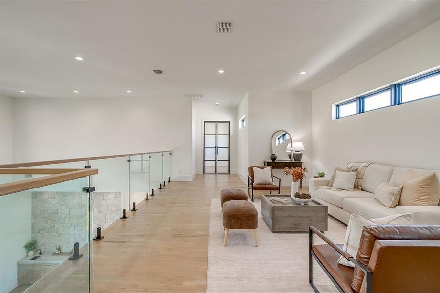 Furnished interior view inside a new home in , Weatherford (Image 12).