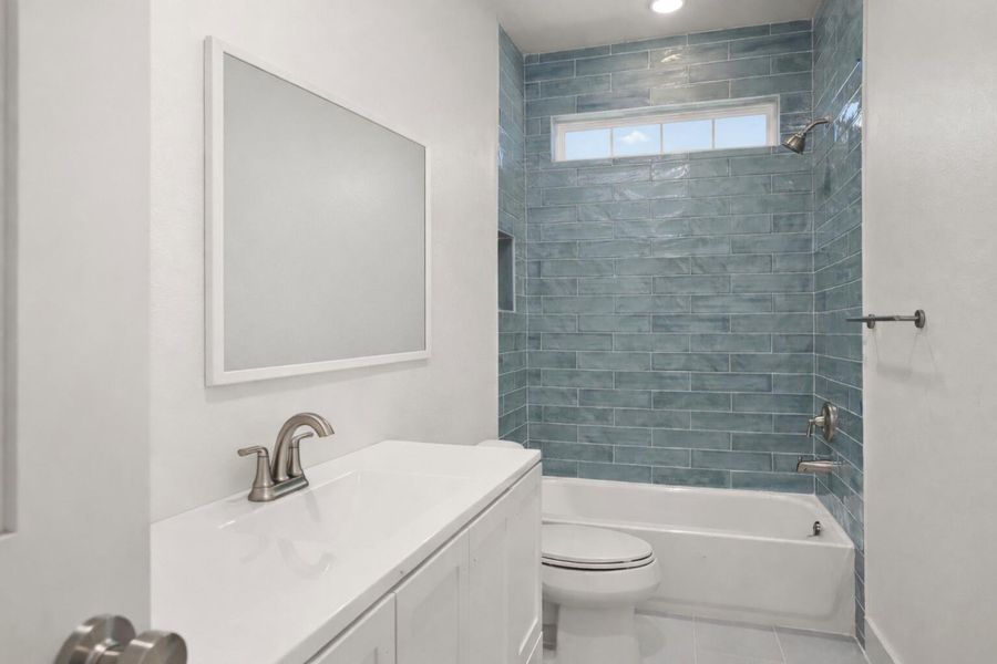Upstairs hall bathroom (mirror virtually added) Upstairs hall bathroom (mirror virtually added)
