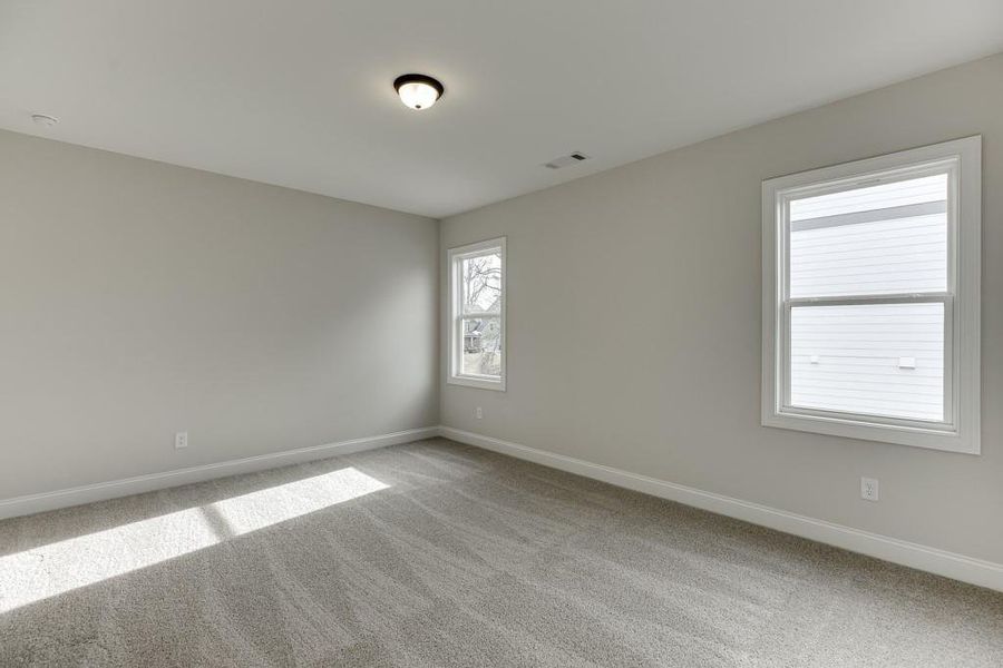 Spacious, unfurnished interior of a new home in , Buford (Image 39).