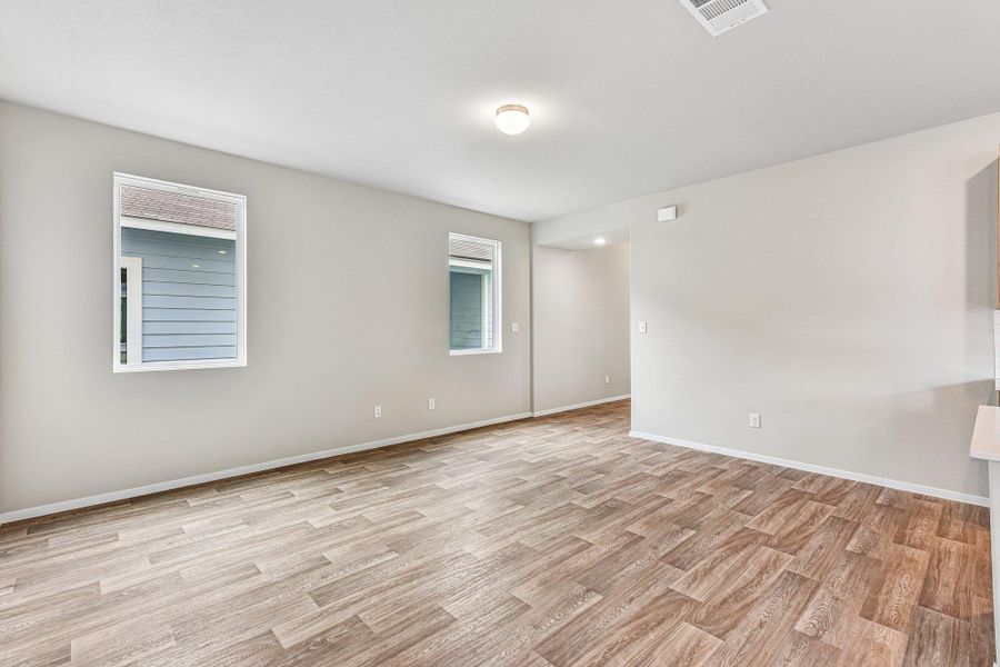 Spacious, unfurnished interior of a new home in Edgebrooke, Pflugerville (Image 27). Spacious, unfurnished interior of a new home in Edgebrooke, Pflugerville (Image 27).