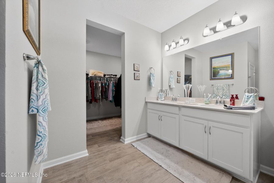 Furnished interior view inside a new home in , Yulee (Image 24).