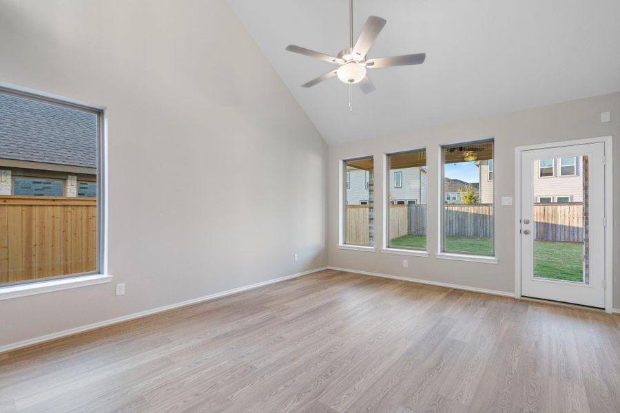 Spacious, unfurnished interior of a new home in Bridgeland 40', Cypress (Image 20). Spacious, unfurnished interior of a new home in Bridgeland 40', Cypress (Image 20).