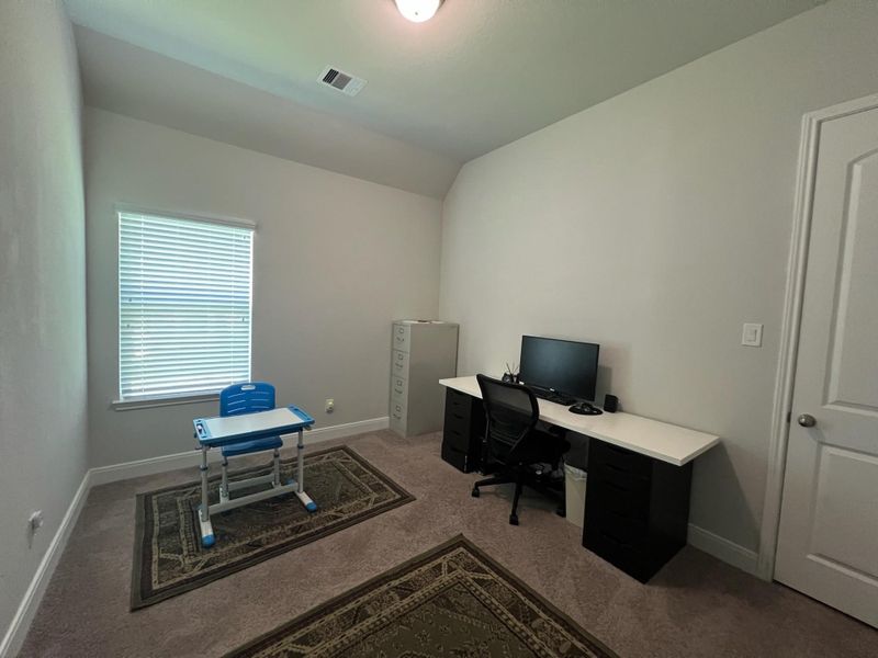 Furnished interior view inside a new home in , Conroe (Image 32). Furnished interior view inside a new home in , Conroe (Image 32).