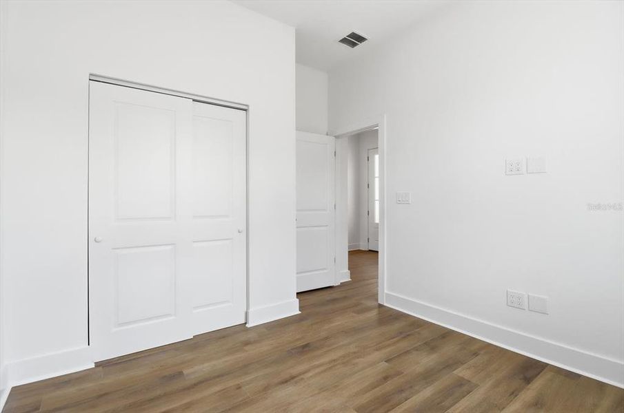 Spacious, unfurnished interior of a new home in , Beverly Hills (Image 36). Spacious, unfurnished interior of a new home in , Beverly Hills (Image 36).