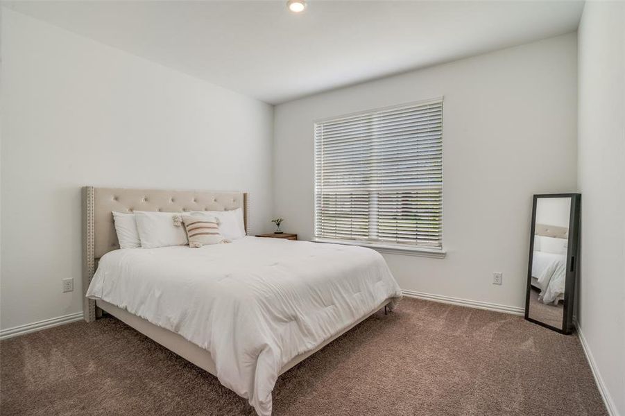 Furnished interior view inside a new home in Bridgewater: Classic Collection, Princeton (Image 11). Furnished interior view inside a new home in Bridgewater: Classic Collection, Princeton (Image 11).