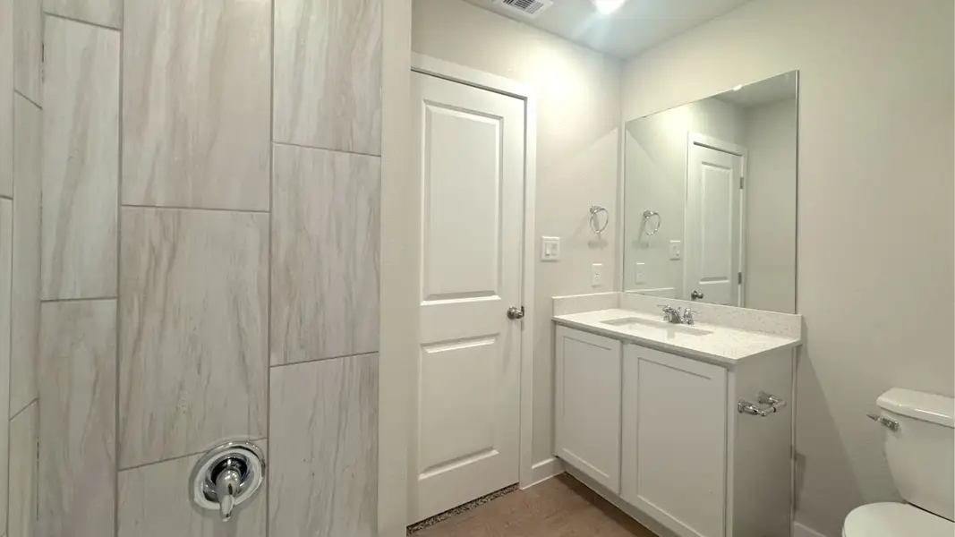 Furnished interior view inside a new home in London Towne, Corpus Christi (Image 5).
