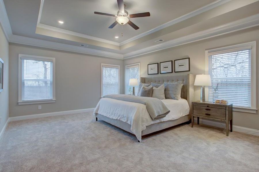 Furnished interior view inside a new home in Livingstone Park, Kennesaw (Image 9).