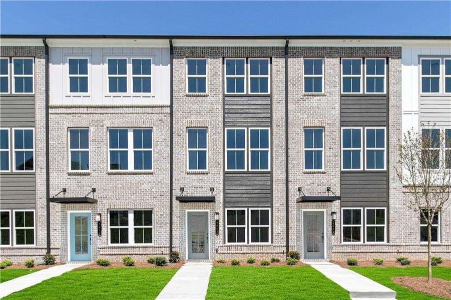 Condo located in Atlanta, GA showcasing its design and architecture (Image 2). Condo located in Atlanta, GA showcasing its design and architecture (Image 2).