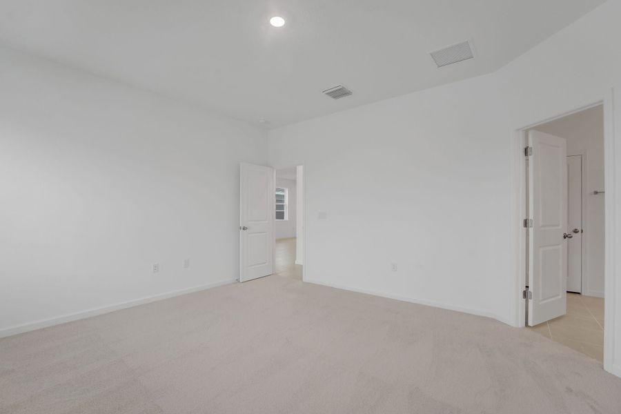 4br New Home in Haines City, FL.  - Slide 16