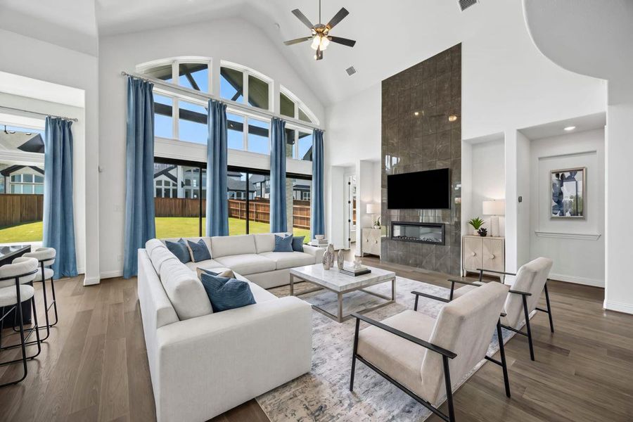 Furnished interior view inside a new home in Somerset Park, Rockwall (Image 9). Furnished interior view inside a new home in Somerset Park, Rockwall (Image 9).