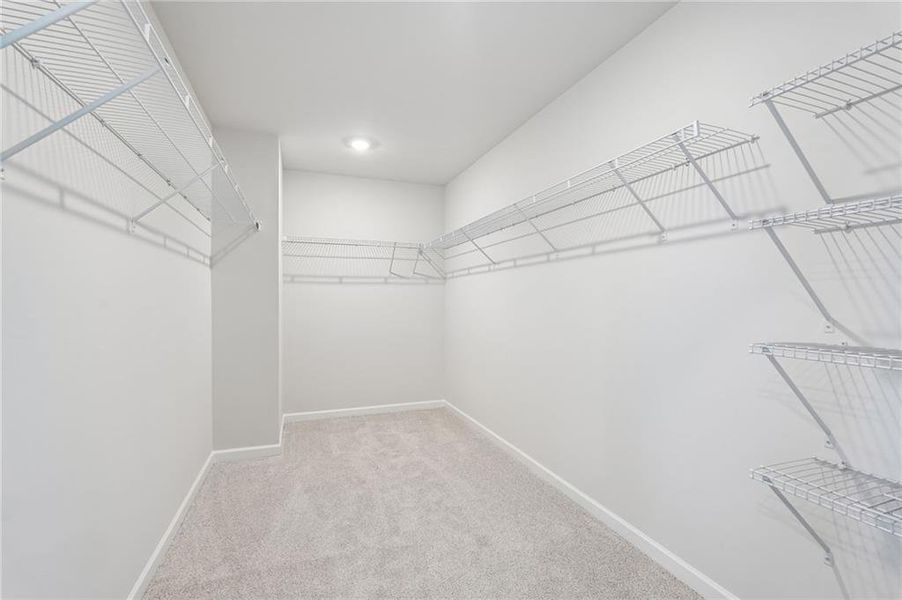 Spacious, unfurnished interior of a new home in Northwoods at Mirror Lake, Villa Rica (Image 24).