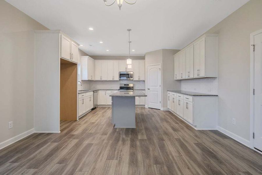 Representative unfurnished interior of a home built from the Drayton by Caviness & Cates Communities in Bartlett Manor, Youngsville (Image 79).