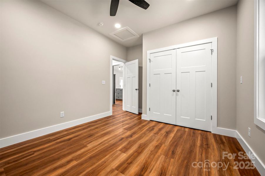 Spacious, unfurnished interior of a new home in , Hendersonville (Image 19).