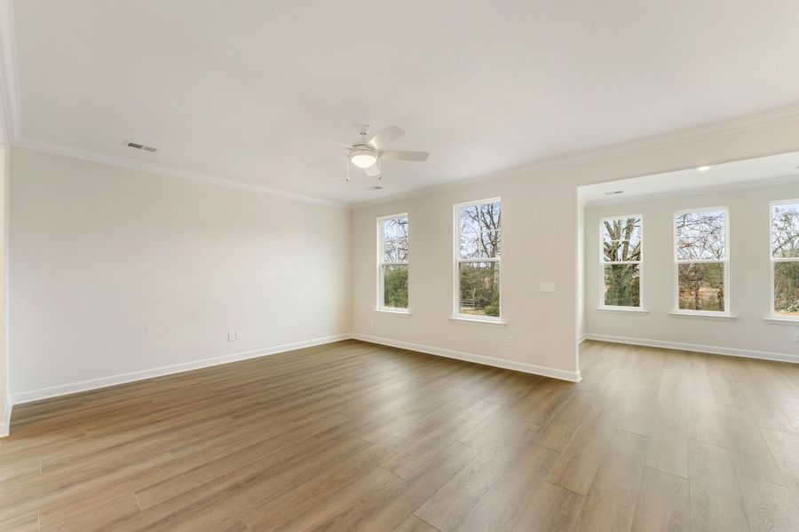 Spacious, unfurnished interior of a new home in Ridgecrest at Midway, Anderson (Image 24).