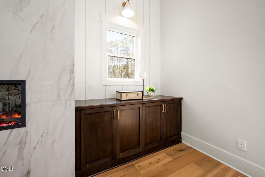 8021 Bud Morris (63)