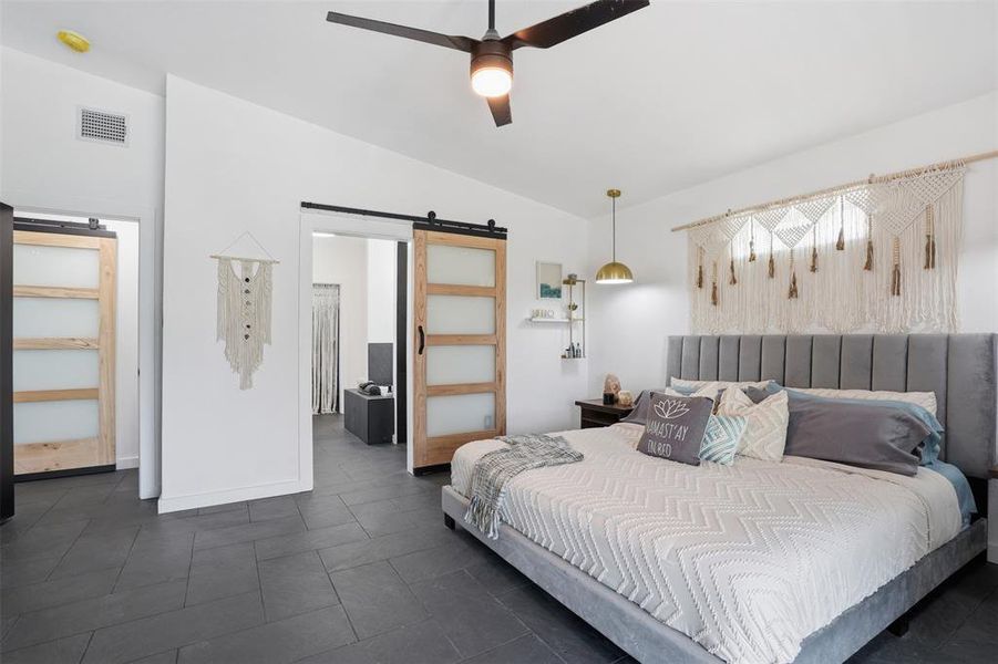 Furnished interior view inside a new home in , Granbury (Image 33).