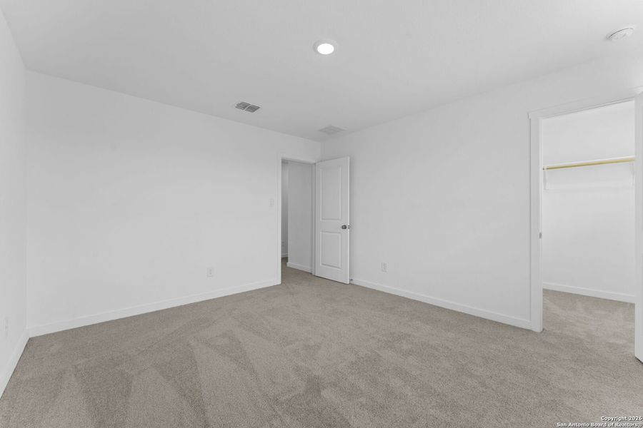 Spacious, unfurnished interior of a new home in Hightop Ridge, Converse (Image 16).