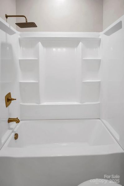 Image 32 of a home in .