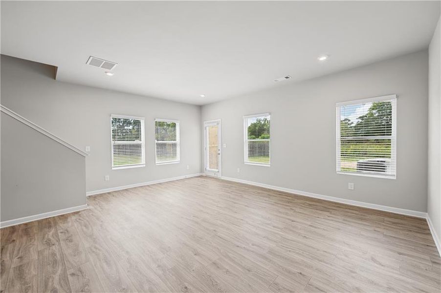 Spacious, unfurnished interior of a new home in Village Green, Adairsville (Image 13).