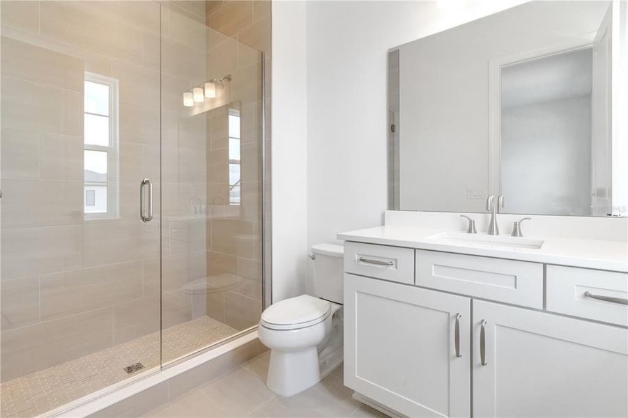 Furnished interior view inside a new home in , Orlando (Image 13).