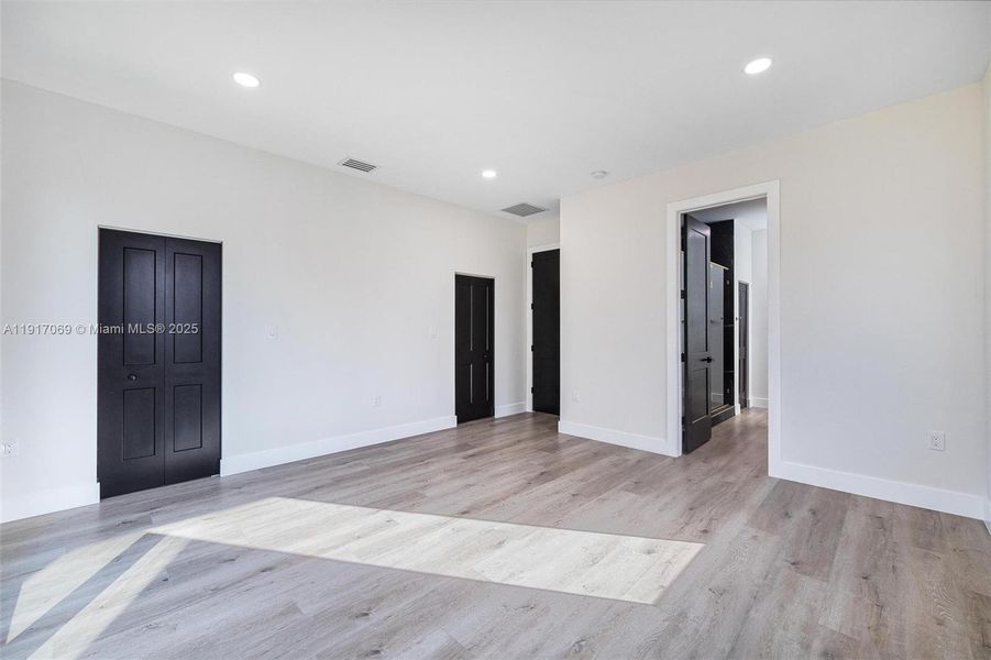 Spacious, unfurnished interior of a new home in , Miami (Image 32). Spacious, unfurnished interior of a new home in , Miami (Image 32).