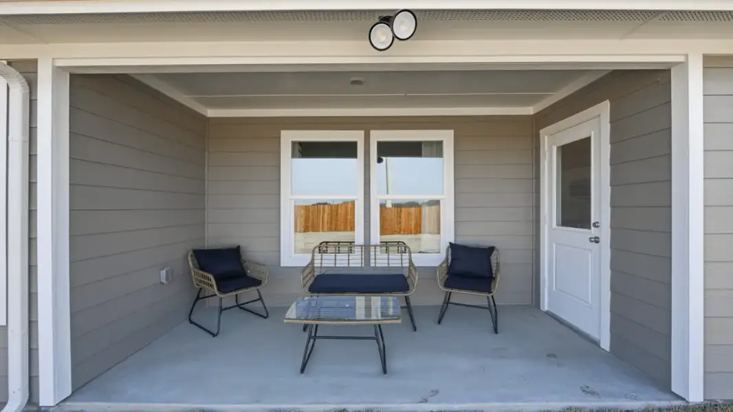 Representative exterior details of a home built from the Bellvue by D.R. Horton in Hadley Farms, Godley (Image 3).