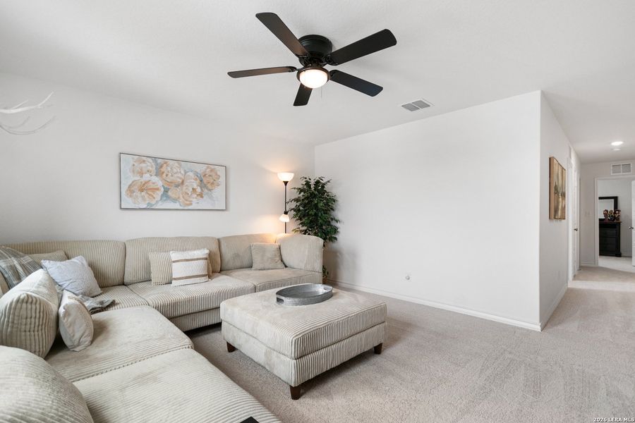 Furnished interior view inside a new home in Corley Farms, Boerne (Image 34).