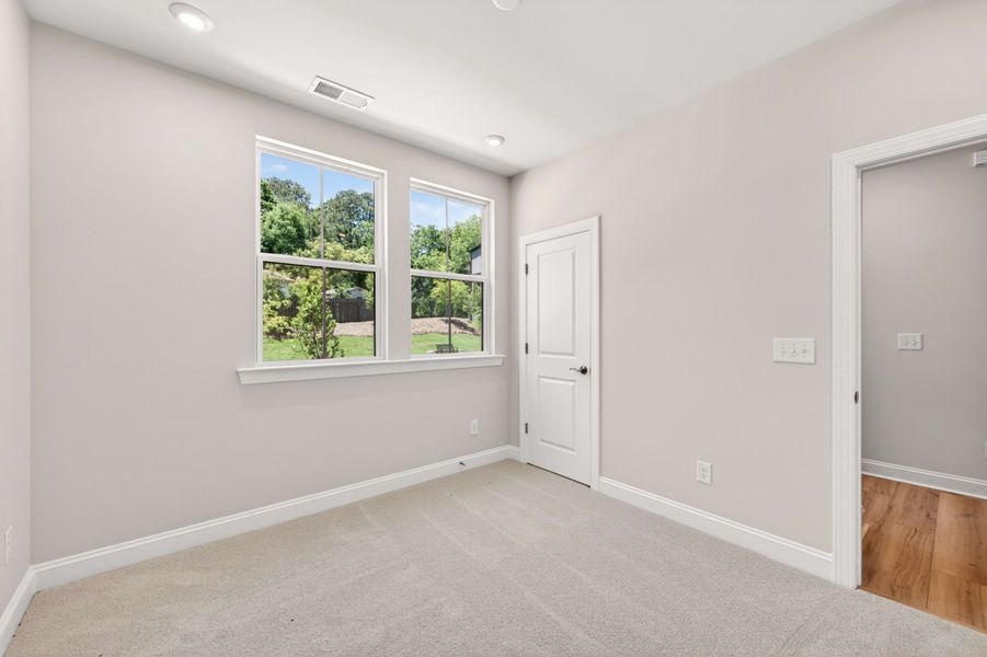 Spacious, unfurnished interior of a new home in Old Town Village, Waxhaw (Image 17). Spacious, unfurnished interior of a new home in Old Town Village, Waxhaw (Image 17).