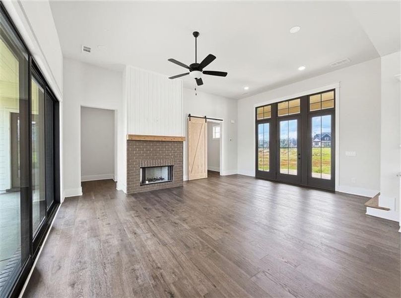 Spacious, unfurnished interior of a new home in , Rydal (Image 38).