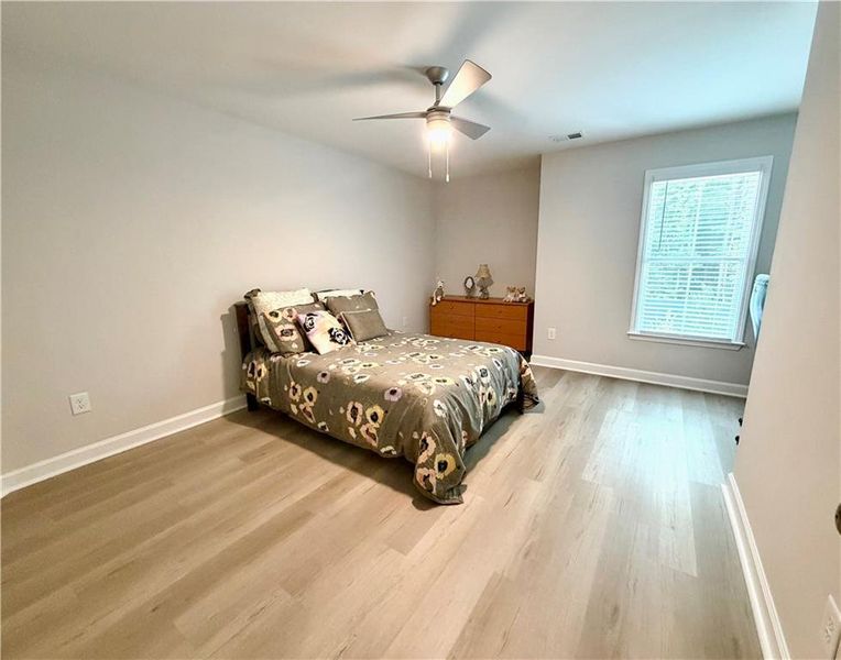 Furnished interior view inside a new home in , Kennesaw (Image 5).