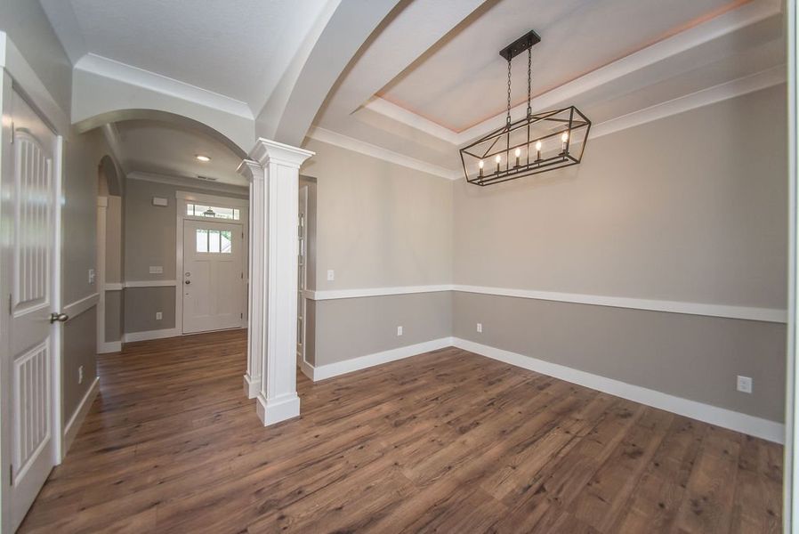 Representative unfurnished interior of a home built from the Beaumont Elite by Enchanted Homes in Pointe Summit, Slater-Marietta (Image 31).