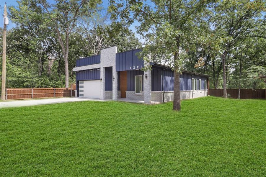 Image 3 of a home in .