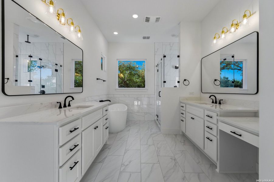 Furnished interior view inside a new home in , New Braunfels (Image 10).