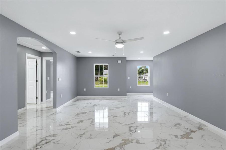 Spacious, unfurnished interior of a new home in , Bradenton (Image 18). Spacious, unfurnished interior of a new home in , Bradenton (Image 18).