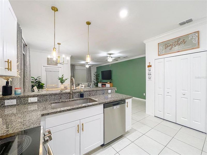 Furnished interior view inside a new home in , Zephyrhills (Image 19).
