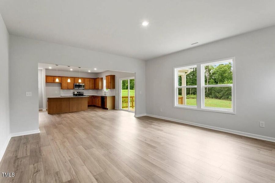 135 Cordoba Dr Photos-17 (Medium)