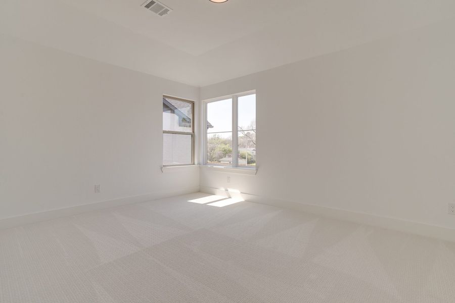 Representative unfurnished interior of a home built from the Longview by Graham Hart Home Builder in Bear Ridge, Burleson (Image 16).