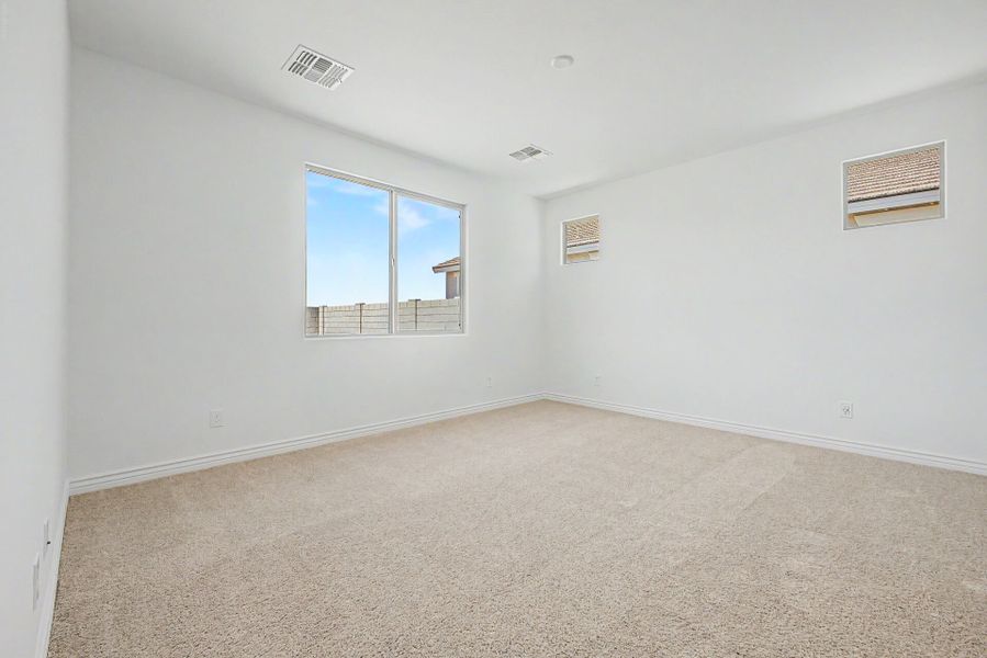Spacious, unfurnished interior of a new home in Miravida, Surprise (Image 9).