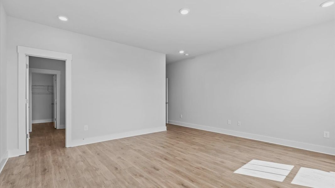 Furnished interior view inside a new home in Pinebrook, Woodruff (Image 15).