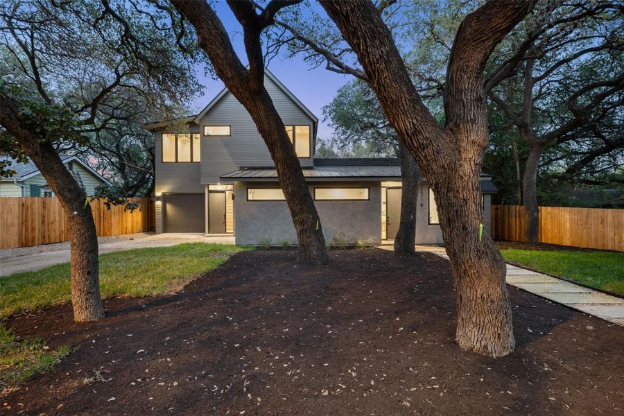 Exterior details and patio area of a home in , Austin (Image 27).