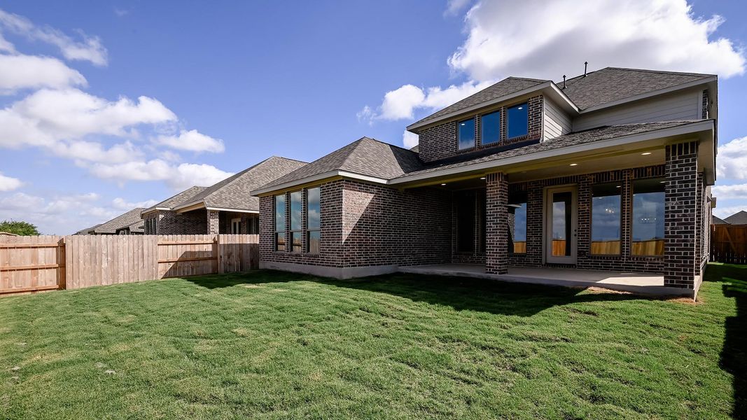 Exterior details and patio area of a home in Crosswinds, Kyle (Image 3).