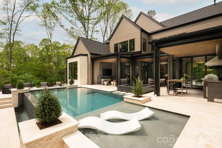 Image 30 of a home in .