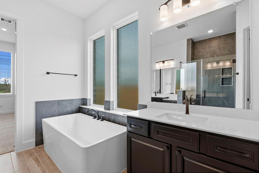 Furnished interior view inside a new home in Briarley, Montgomery (Image 13).